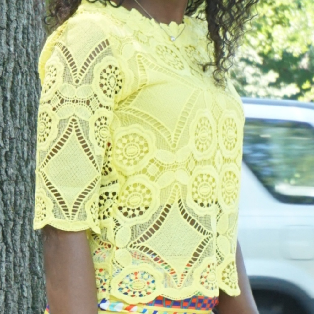Clothes - Picture 2 of 4